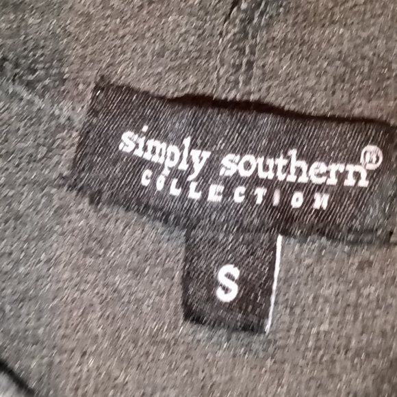 🆕 Simply Southern | Aztec Hoodie Sweatshirt Charcoal Grey & Coral Size Small - Picture 6 of 10